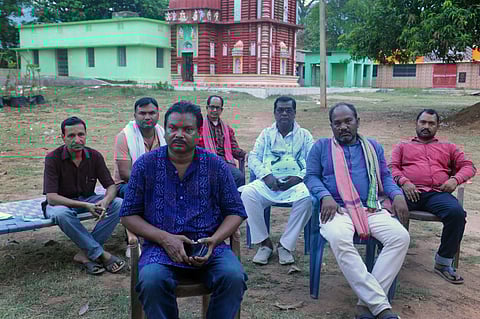 Farmer leader, Ramesh Mahapatra (front), with other farmers.